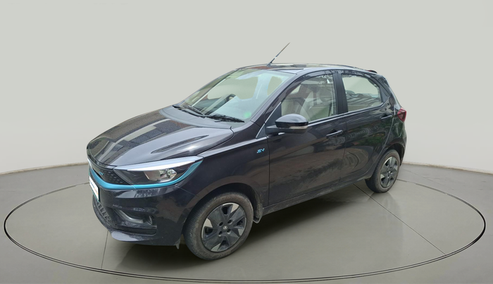 2024 Tata TIAGO EV XZ PLUS TECH LUX LONG RANGE, Electric, Automatic, 13,305 km, exterior
