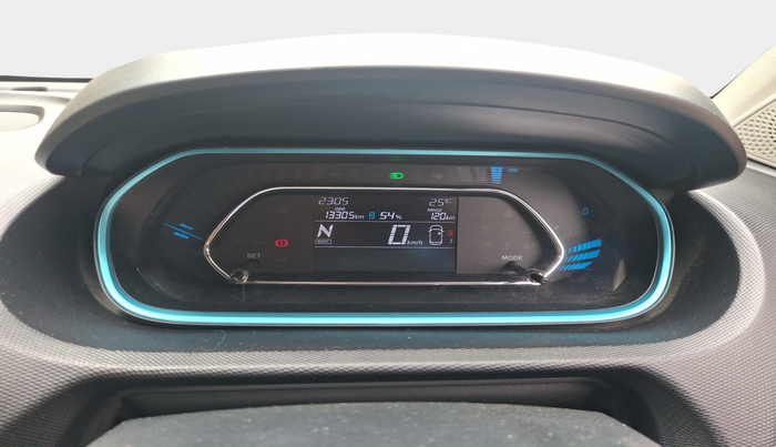 2024 Tata TIAGO EV XZ PLUS TECH LUX LONG RANGE, Electric, Automatic, 13,305 km, interior