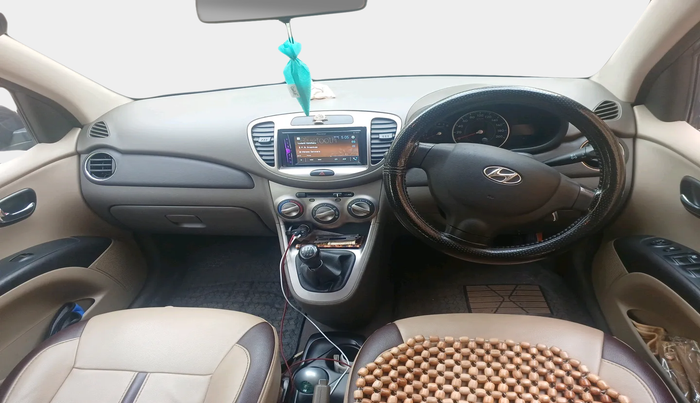 2013 Hyundai i10 MAGNA 1.2, Petrol, Manual, 61,659 km, interior