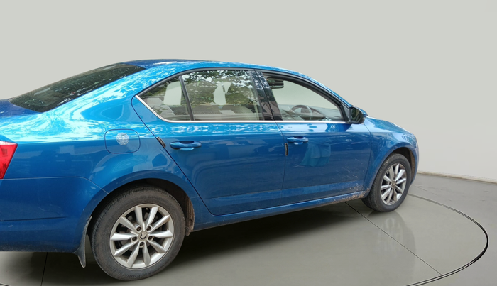 2015 Skoda Octavia ELEGANCE 1.8 TSI AT, Petrol, Automatic, 58,476 km, exterior