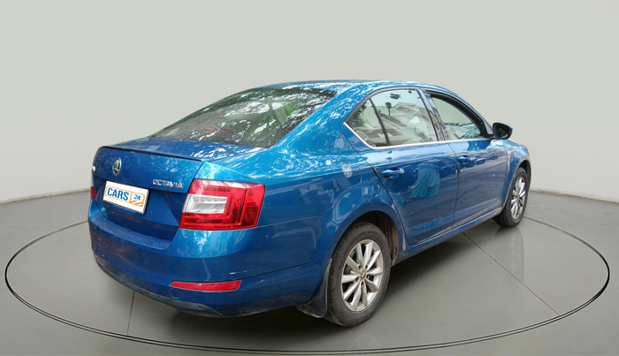 2015 Skoda Octavia ELEGANCE 1.8 TSI AT, Petrol, Automatic, 58,476 km, exterior