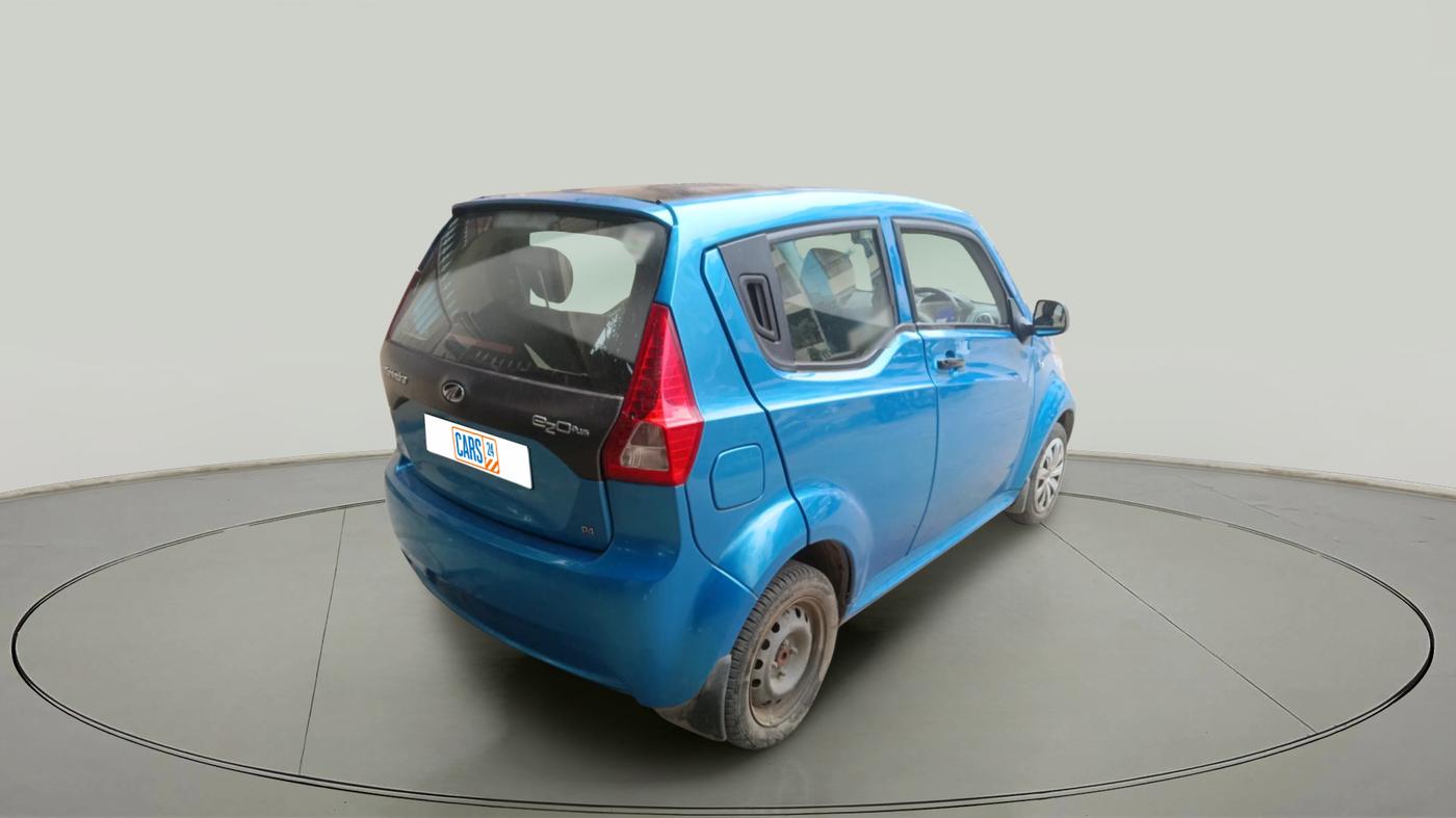 2017 Mahindra E20 Plus P4, Electric, Automatic, 24,462 km, exterior