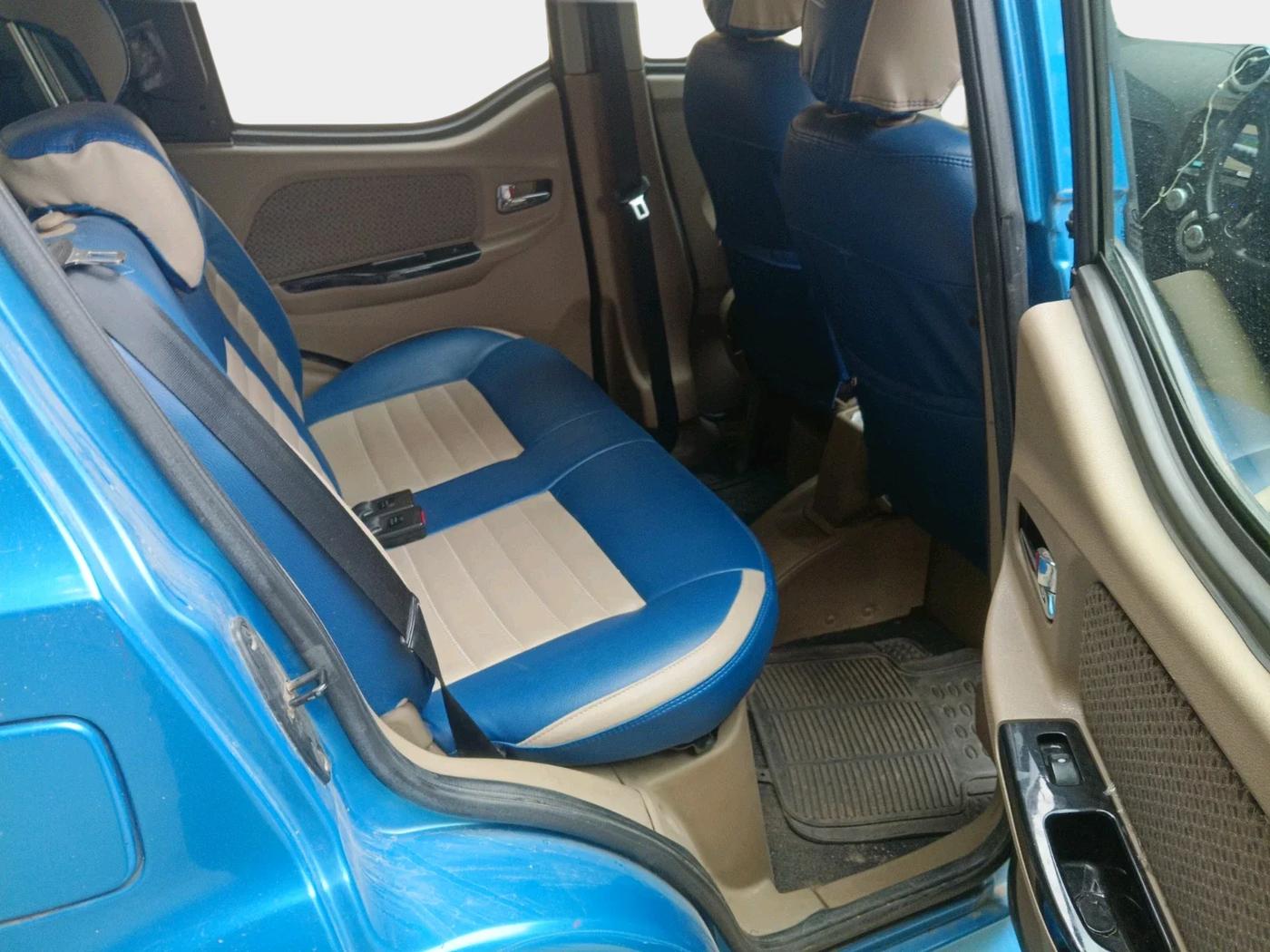 2017 Mahindra E20 Plus P4, Electric, Automatic, 24,462 km, interior