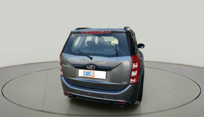 2016 Mahindra XUV500 W6, Diesel, Manual, 73,079 km, exterior