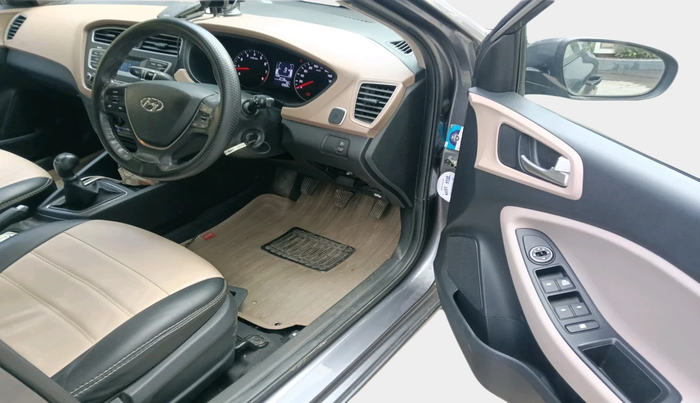 2020 Hyundai Elite i20 MAGNA PLUS 1.2, Petrol, Manual, 19,961 km, interior