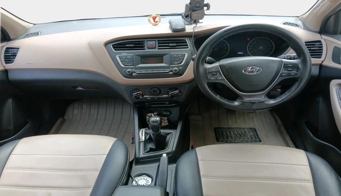 2020 Hyundai Elite i20 MAGNA PLUS 1.2, Petrol, Manual, 19,961 km, interior