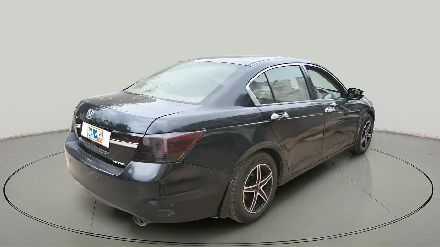 2012 Honda Accord 2.4L I-VTEC AT, Petrol, Automatic, 1,38,207 km, exterior