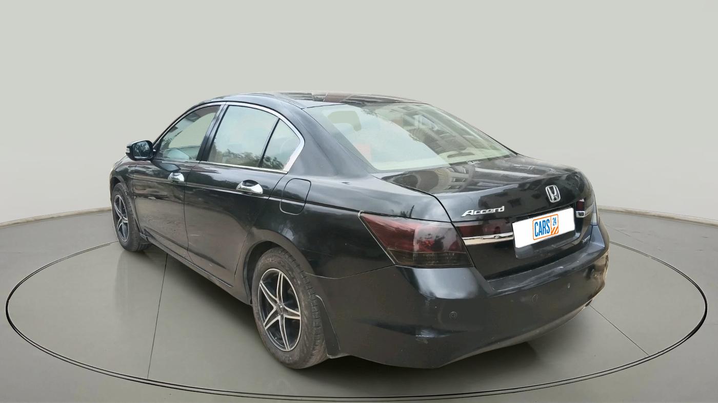 2012 Honda Accord 2.4L I-VTEC AT, Petrol, Automatic, 1,38,207 km, exterior