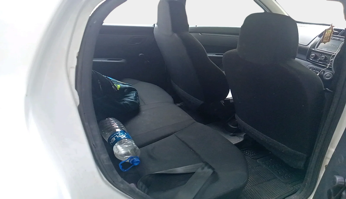 2015 Renault Kwid RXT 0.8, Petrol, Manual, 55,200 km, interior