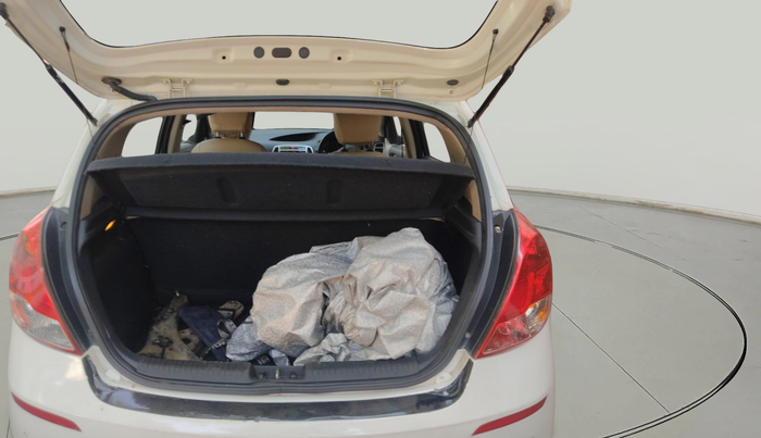 2014 Hyundai i20 MAGNA (O) 1.4 CRDI, Diesel, Manual, 49,282 km, exterior