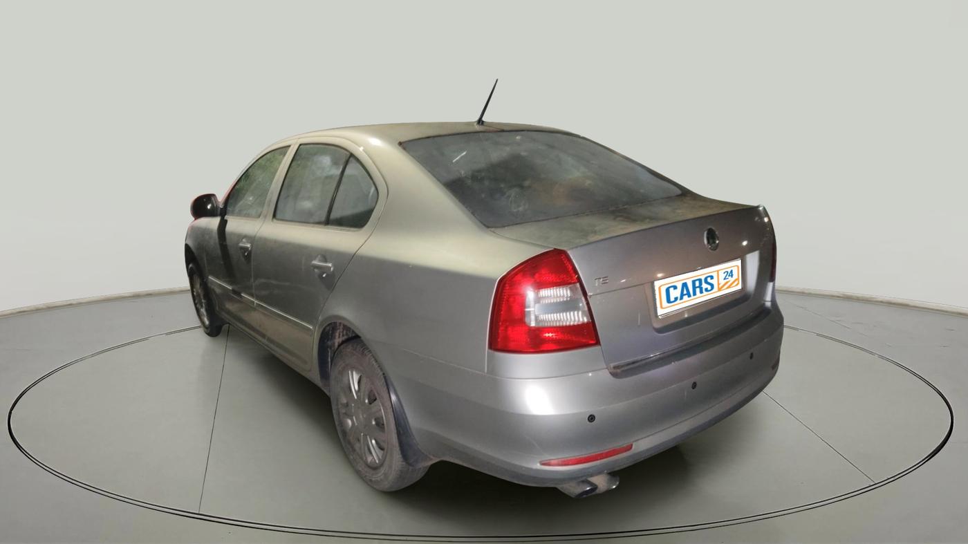 2011 Skoda Laura CLASSIC 1.8 TSI, Petrol, Manual, 72,834 km, exterior