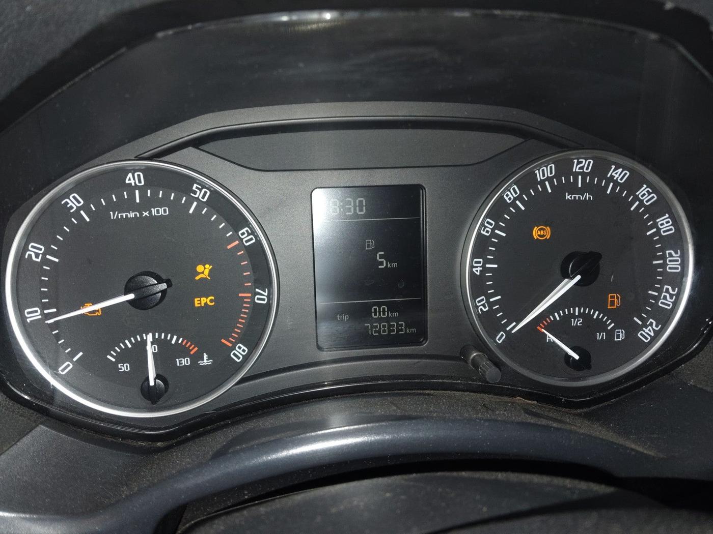 2011 Skoda Laura CLASSIC 1.8 TSI, Petrol, Manual, 72,834 km, interior