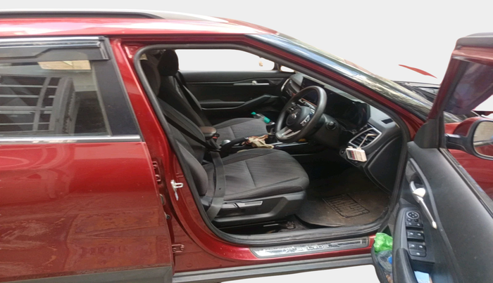 2020 KIA SELTOS HTK PLUS 1.5, Petrol, Manual, 72,416 km, interior