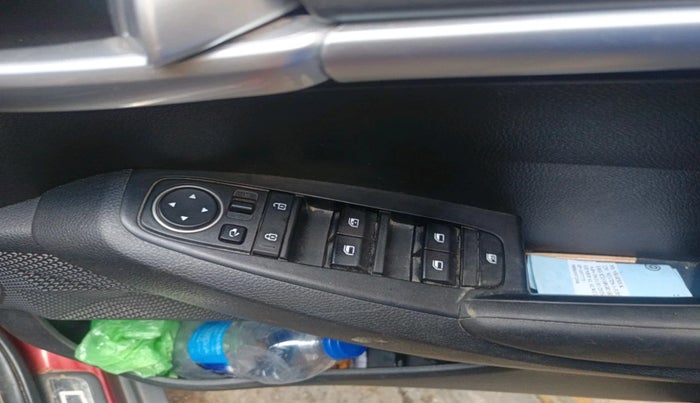 2020 KIA SELTOS HTK PLUS 1.5, Petrol, Manual, 72,416 km, interior