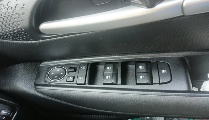 2022 KIA SONET HTK PLUS 1.5, Diesel, Manual, 35,419 km, interior