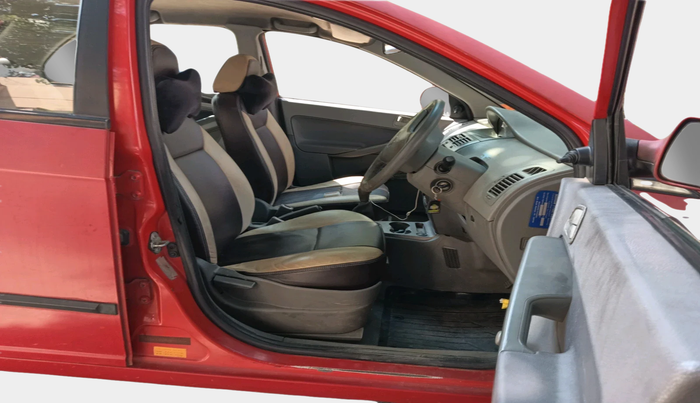 2010 Tata Indica Vista TERRA QUADRAJET, Diesel, Manual, 1,57,796 km, interior