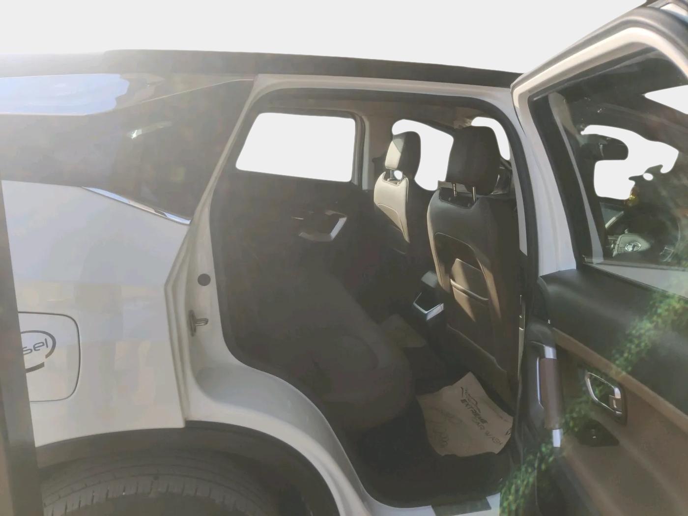 2023 Tata Harrier XZ 2.0L DUAL TONE, Diesel, Manual, 32,518 km, interior
