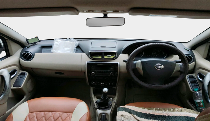 2014 Nissan Terrano XL D THP 110 PS, Diesel, Manual, 89,153 km, interior