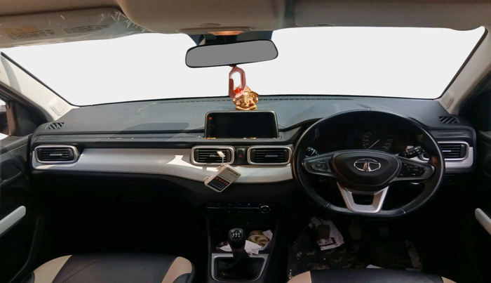 2022 Tata PUNCH CREATIVE  1.2 RTN DUAL TONE, Petrol, Manual, 32,441 km, interior