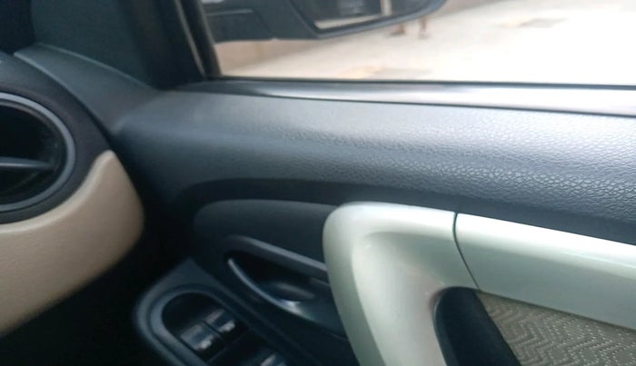 2013 Renault Duster 85 PS RXL DIESEL (OPT), Diesel, Manual, 81,273 km, interior