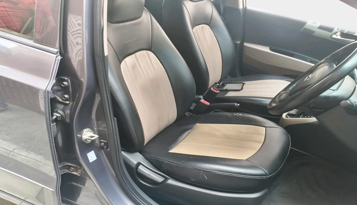 2014 Hyundai Grand i10 SPORTZ AT 1.2 KAPPA VTVT, Petrol, Automatic, 92,778 km, interior