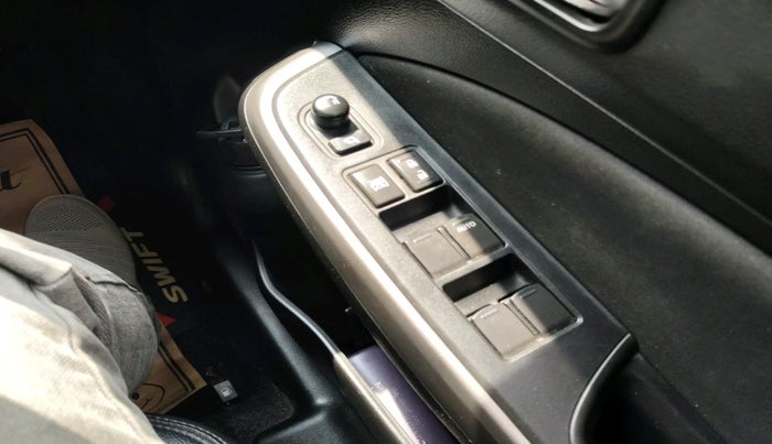 2022 Maruti Swift ZXI PLUS, Petrol, Manual, 29,382 km, interior