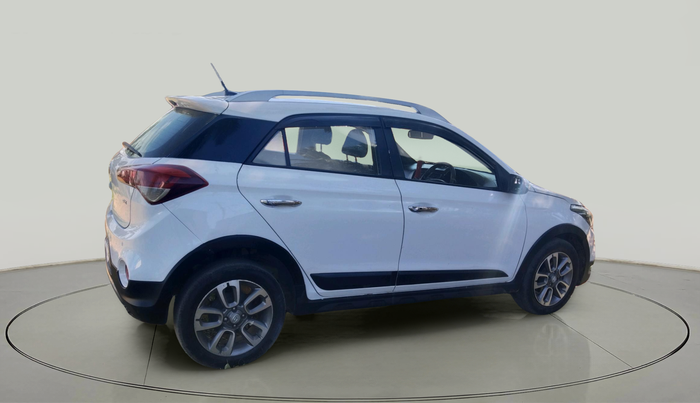 2017 Hyundai i20 Active 1.2 SX, Petrol, Manual, 1,25,070 km, exterior