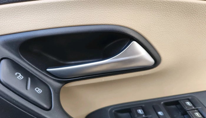 2018 Volkswagen Ameo HIGHLINE PLUS 1.0L 16 ALLOY, Petrol, Manual, 65,001 km, interior