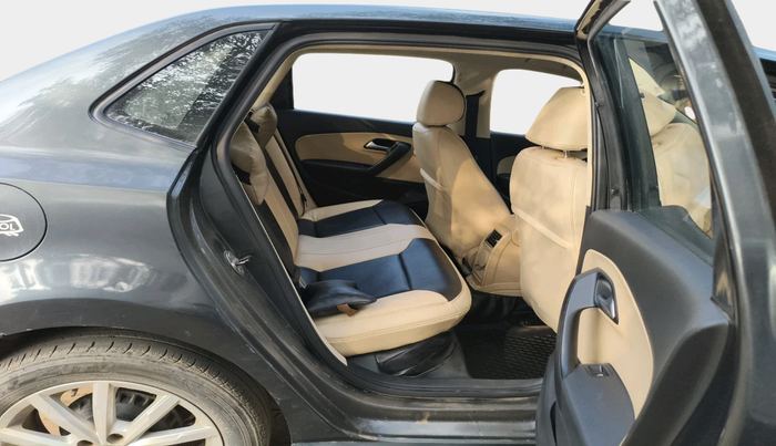 2018 Volkswagen Ameo HIGHLINE PLUS 1.0L 16 ALLOY, Petrol, Manual, 65,001 km, interior