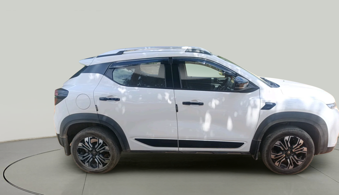 2023 Renault Kiger RXZ AMT, Petrol, Automatic, 8,697 km, exterior