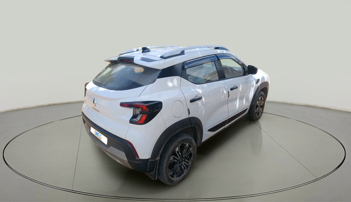 2023 Renault Kiger RXZ AMT, Petrol, Automatic, 8,697 km, exterior