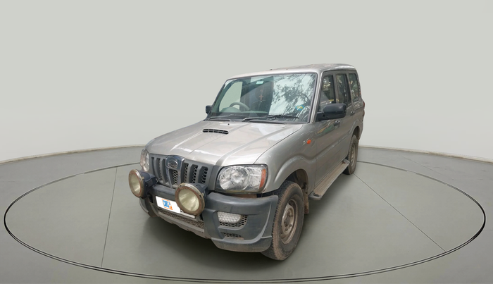 2013 Mahindra Scorpio EX M2DI, Diesel, Manual, 2,07,691 km, exterior