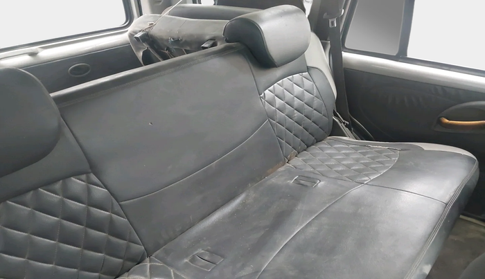 2013 Mahindra Scorpio EX M2DI, Diesel, Manual, 2,07,691 km, interior