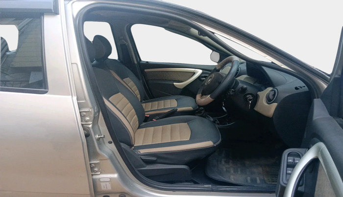 2013 Renault Duster 110 PS RXL DIESEL, Diesel, Manual, 1,02,931 km, interior