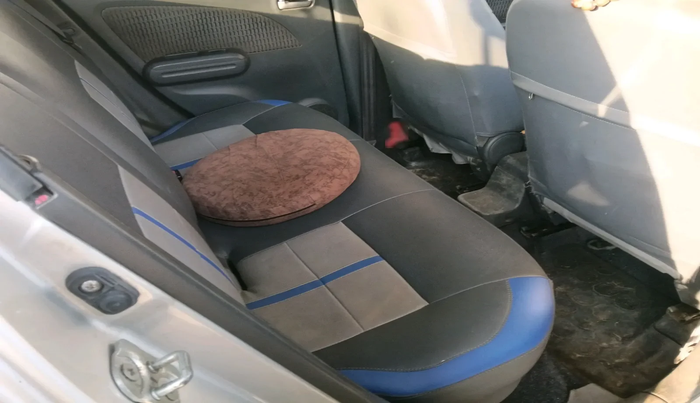 2013 Maruti Ritz VXI, Petrol, Manual, 1,00,106 km, interior