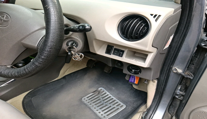 2014 Toyota Etios G, Petrol, Manual, 45,247 km, interior