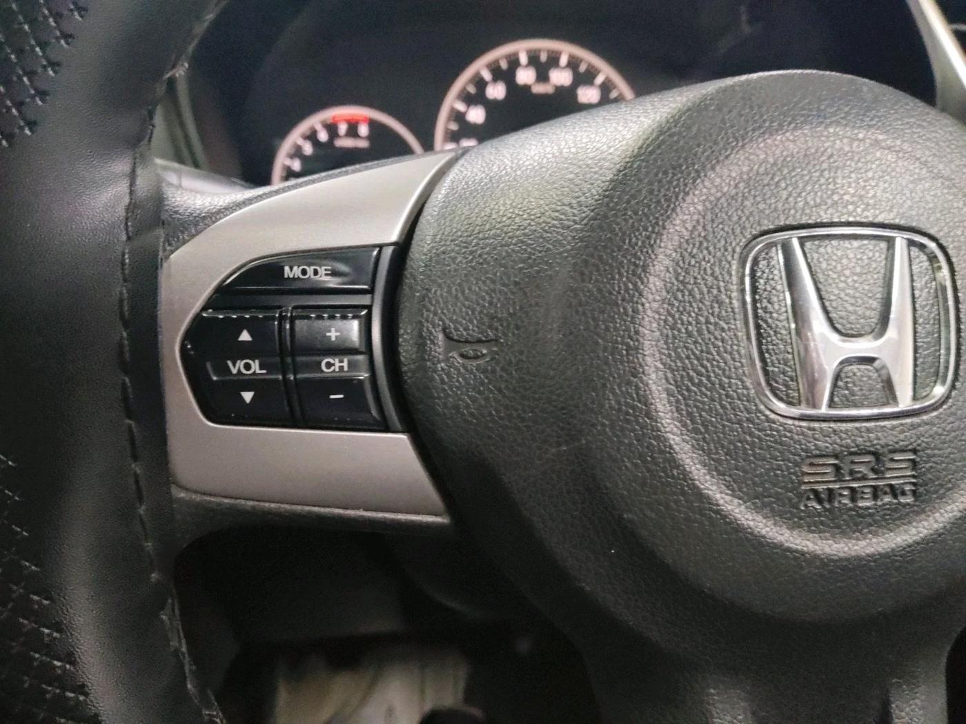 2016 Honda BR-V 1.5L I-VTEC S, Petrol, Manual, 48,555 km, interior