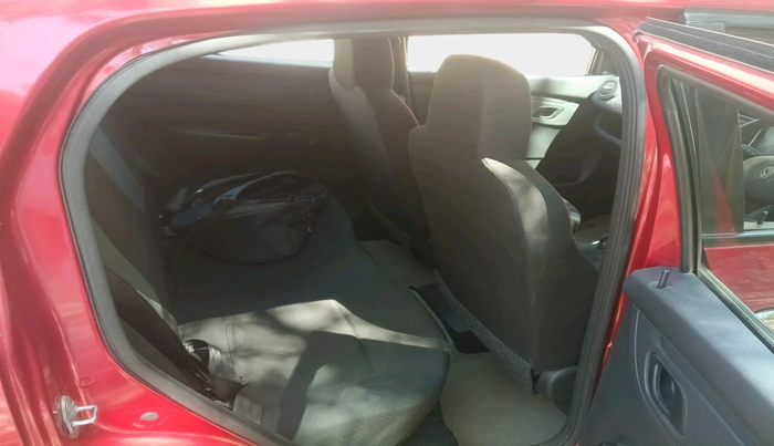 2016 Renault Kwid RXT 0.8, Petrol, Manual, 37,815 km, interior