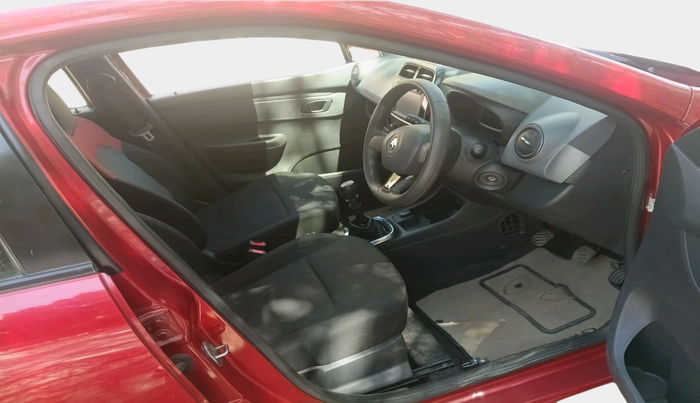 2016 Renault Kwid RXT 0.8, Petrol, Manual, 37,815 km, interior