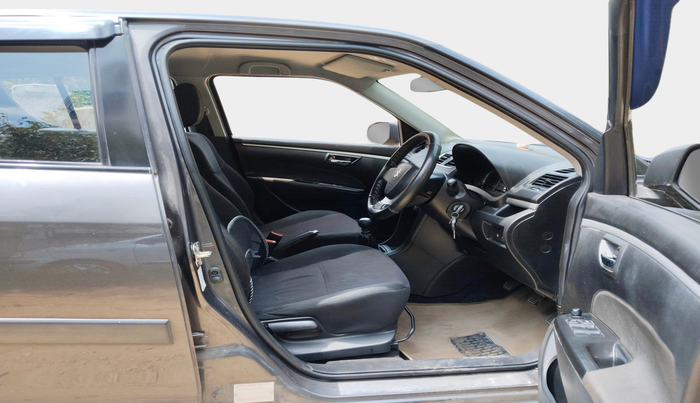 2017 Maruti Swift VXI, Petrol, Manual, 14,202 km, interior