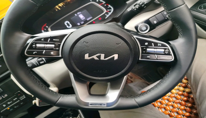 2022 KIA SONET HTX 1.0 IMT, Petrol, Manual, 23,544 km, interior