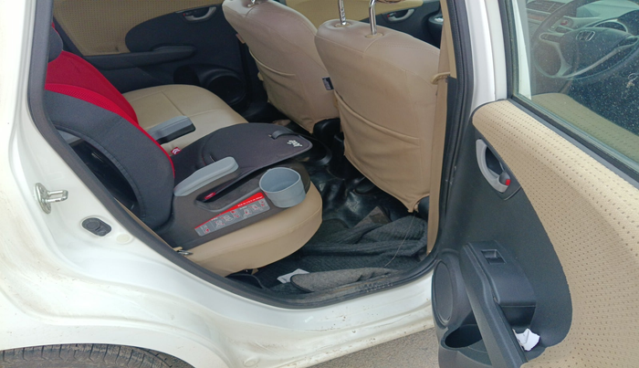 2012 Honda Jazz 1.2 L I-VTEC SELECT, Petrol, Manual, 33,213 km, interior