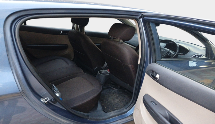 2012 Hyundai i20 ASTA 1.2, Petrol, Manual, 63,578 km, interior
