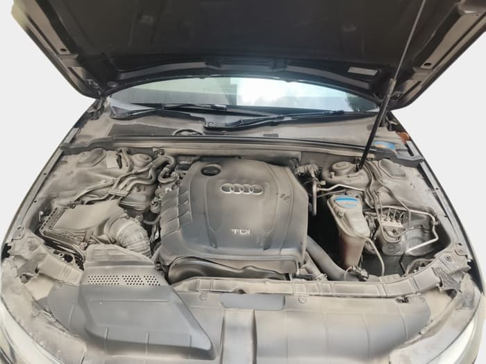 2013 Audi A4 2.0 TDI, Diesel, Automatic, 97,572 km, exterior