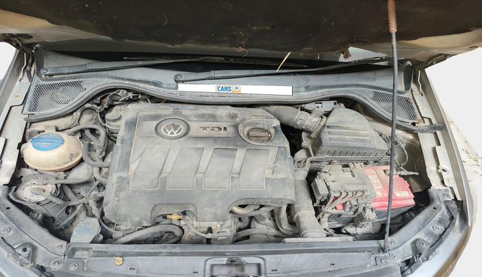 2013 Volkswagen Vento HIGHLINE DIESEL 1.6, Diesel, Manual, 1,52,589 km, exterior