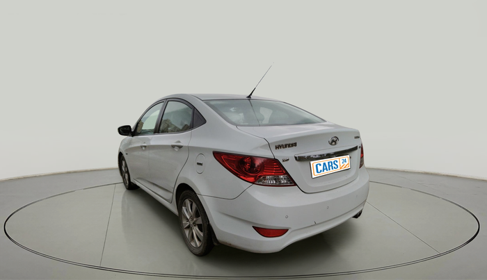 2011 Hyundai Verna FLUIDIC 1.6 VTVT SX, Petrol, Manual, 77,897 km, exterior