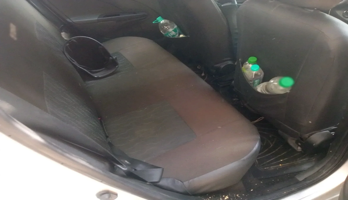 2013 Toyota Etios Liva G, Petrol, Manual, 94,096 km, interior