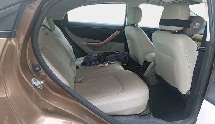 2022 Tata NEXON XZA PLUS (PREMIUM) PETROL JET, Petrol, Automatic, 46,284 km, interior