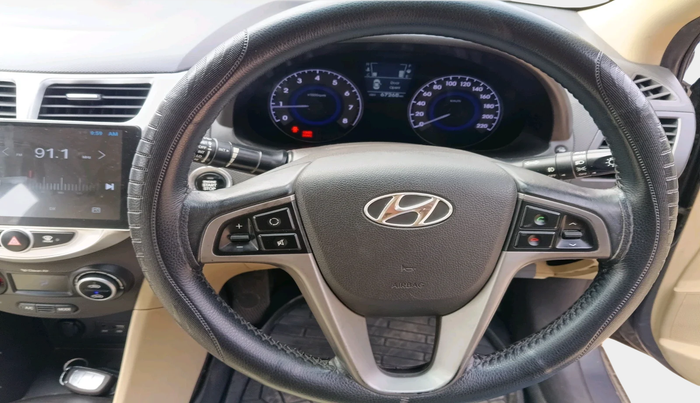 2015 Hyundai Verna FLUIDIC 4S 1.6 VTVT S(O), Petrol, Manual, 67,268 km, interior