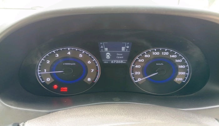 2015 Hyundai Verna FLUIDIC 4S 1.6 VTVT S(O), Petrol, Manual, 67,268 km, interior